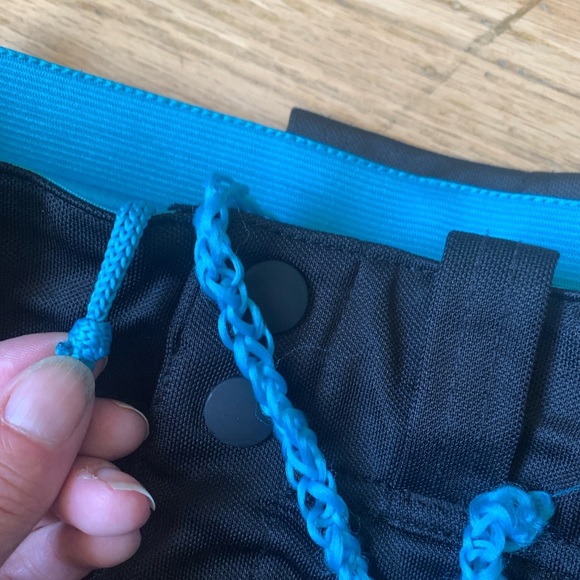 small softball or baseball pants in good used condition - Picture 5 of 7